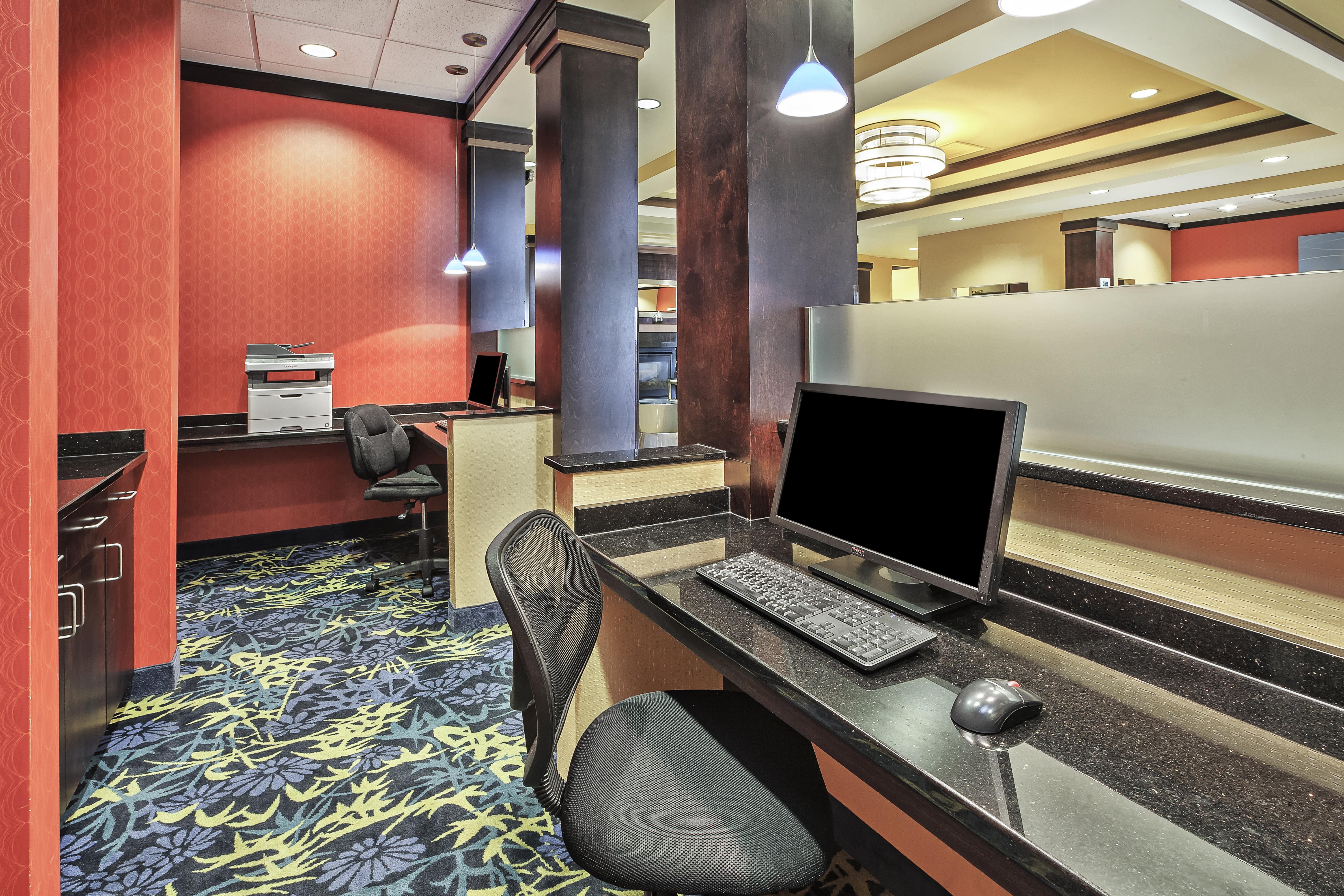 Holiday Inn Express & Suites Dayton South - I-675 By Ihg Shanersville Esterno foto