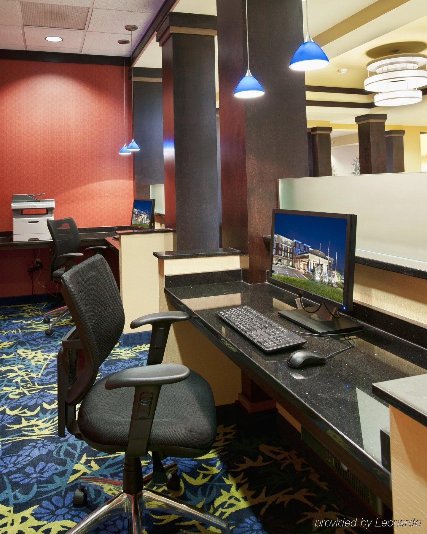 Holiday Inn Express & Suites Dayton South - I-675 By Ihg Shanersville Servizi foto